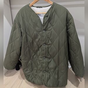 Aritzia TNA Green Quilted Jacket